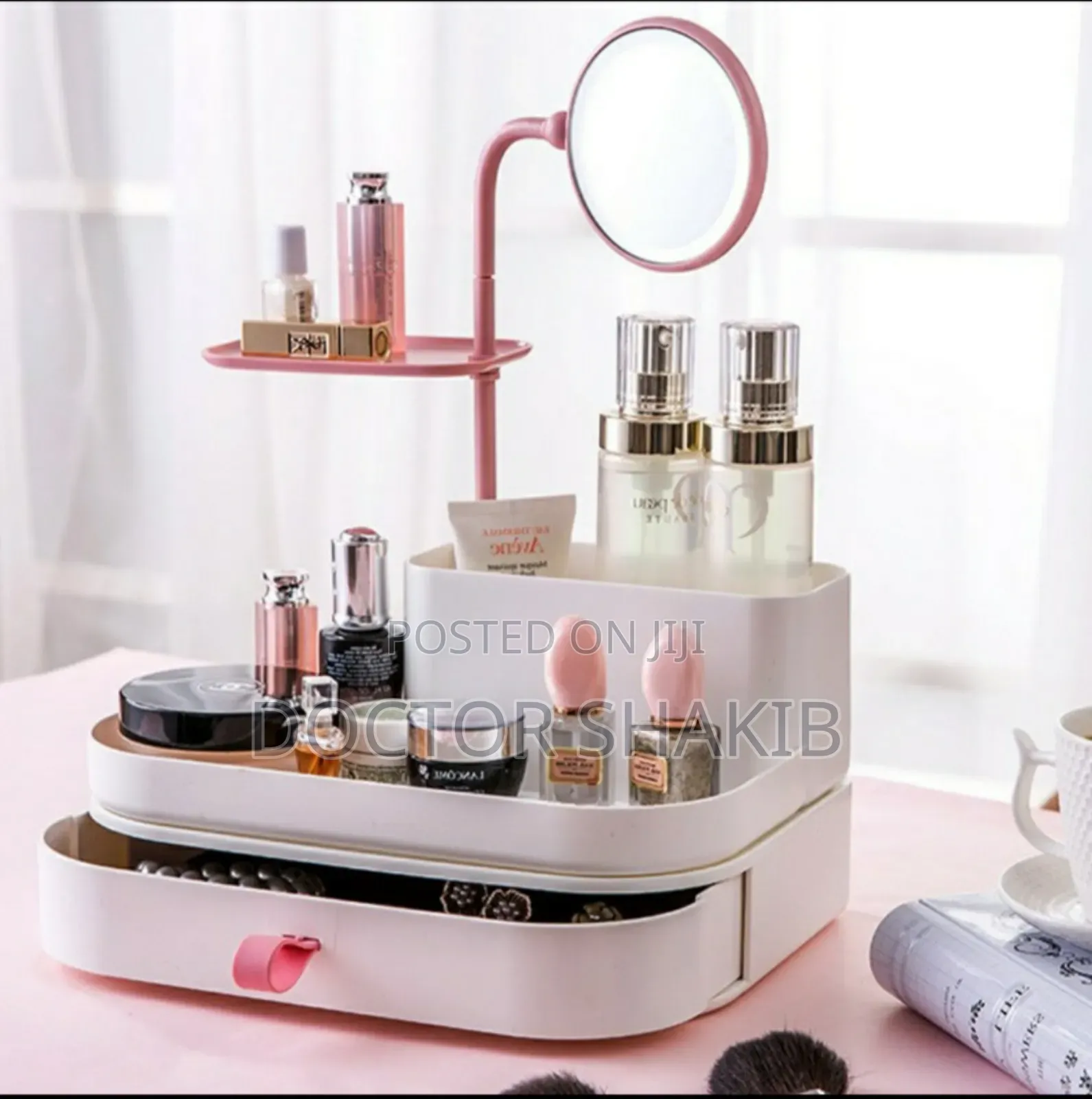 Quality Stylish Makeup Cosmetic Organizer