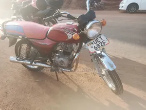 Bajaj Boxer 2019 Red