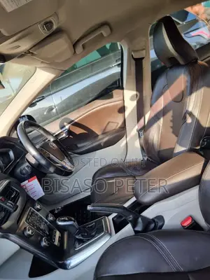 Volvo V40 2015 Blue
