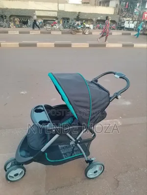 Baby Trend Pram or Stroller