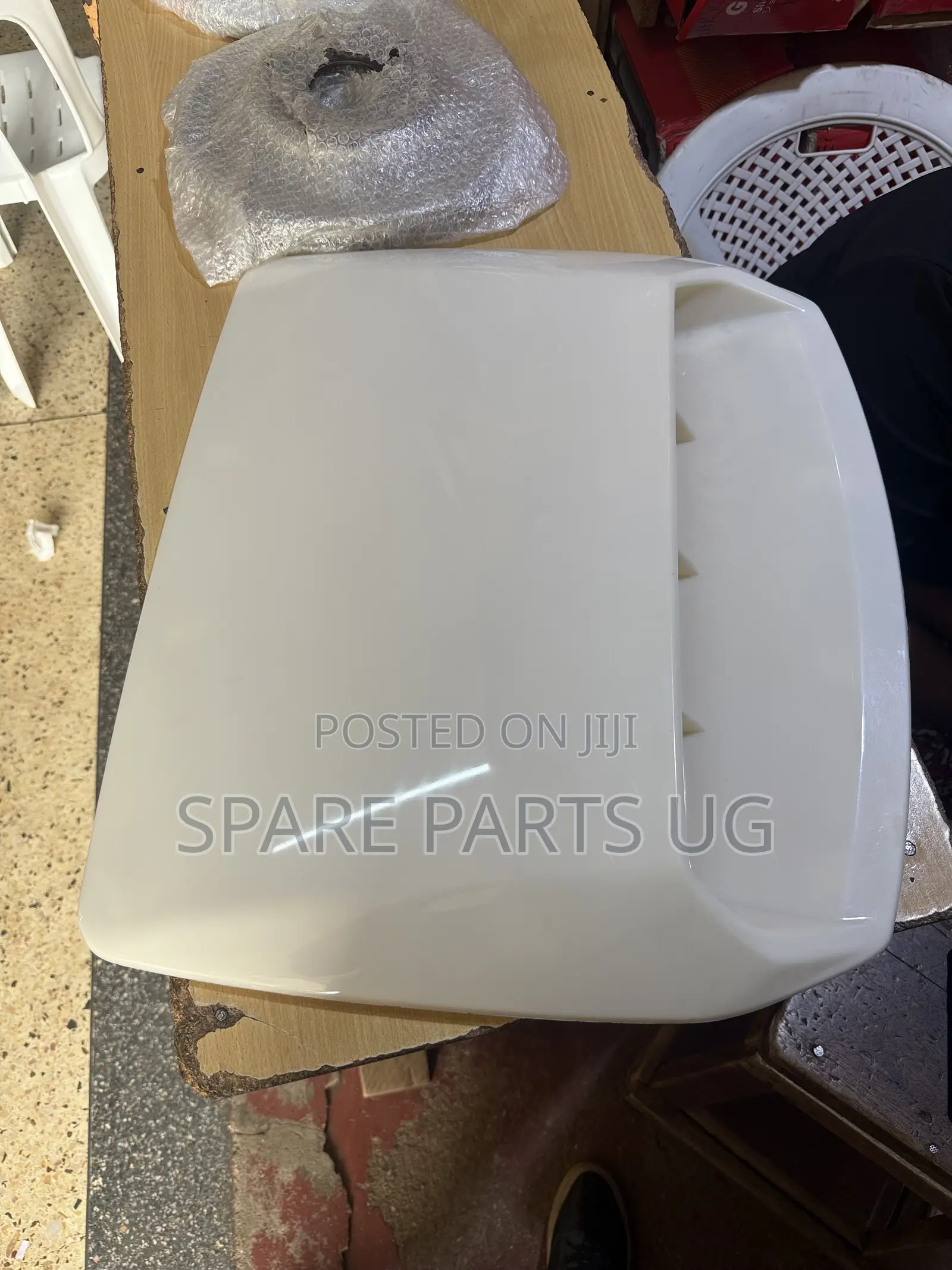 Hilux Revo Turbo Bonnet Cover