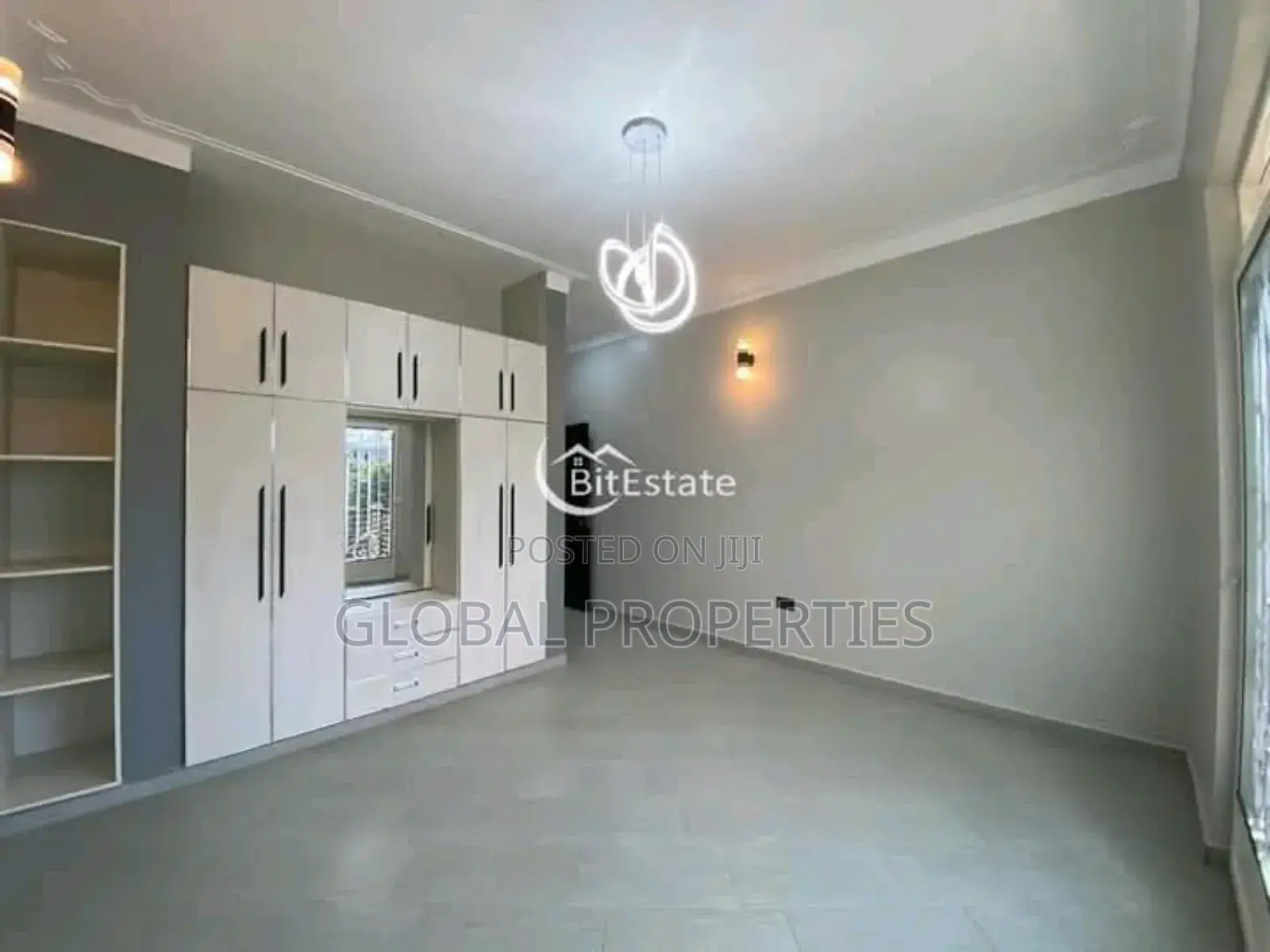 3bdrm Duplex in Nsawo Estate, Central Division for rent