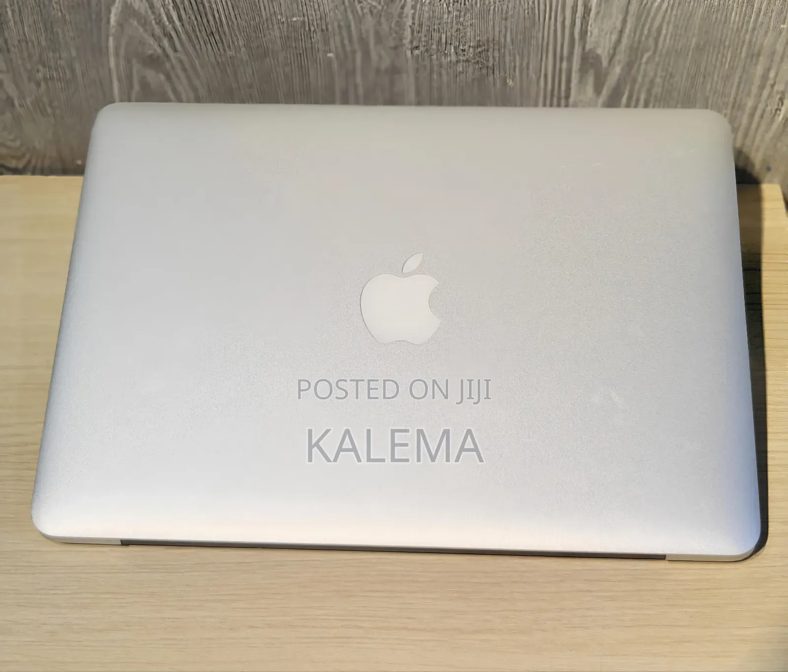 Laptop Apple MacBook Pro 8GB Intel Core I5 SSD 256GB