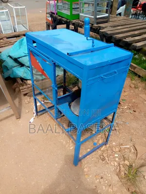 Photo - Commercial Charcoal Popcorn Machine