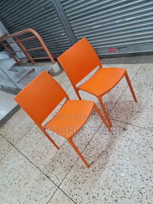 Photo - Plastic Smooth Chairs Plastic Chairs Portable