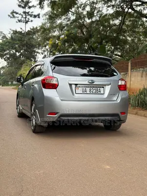 Photo - Subaru Impreza 2013 Silver