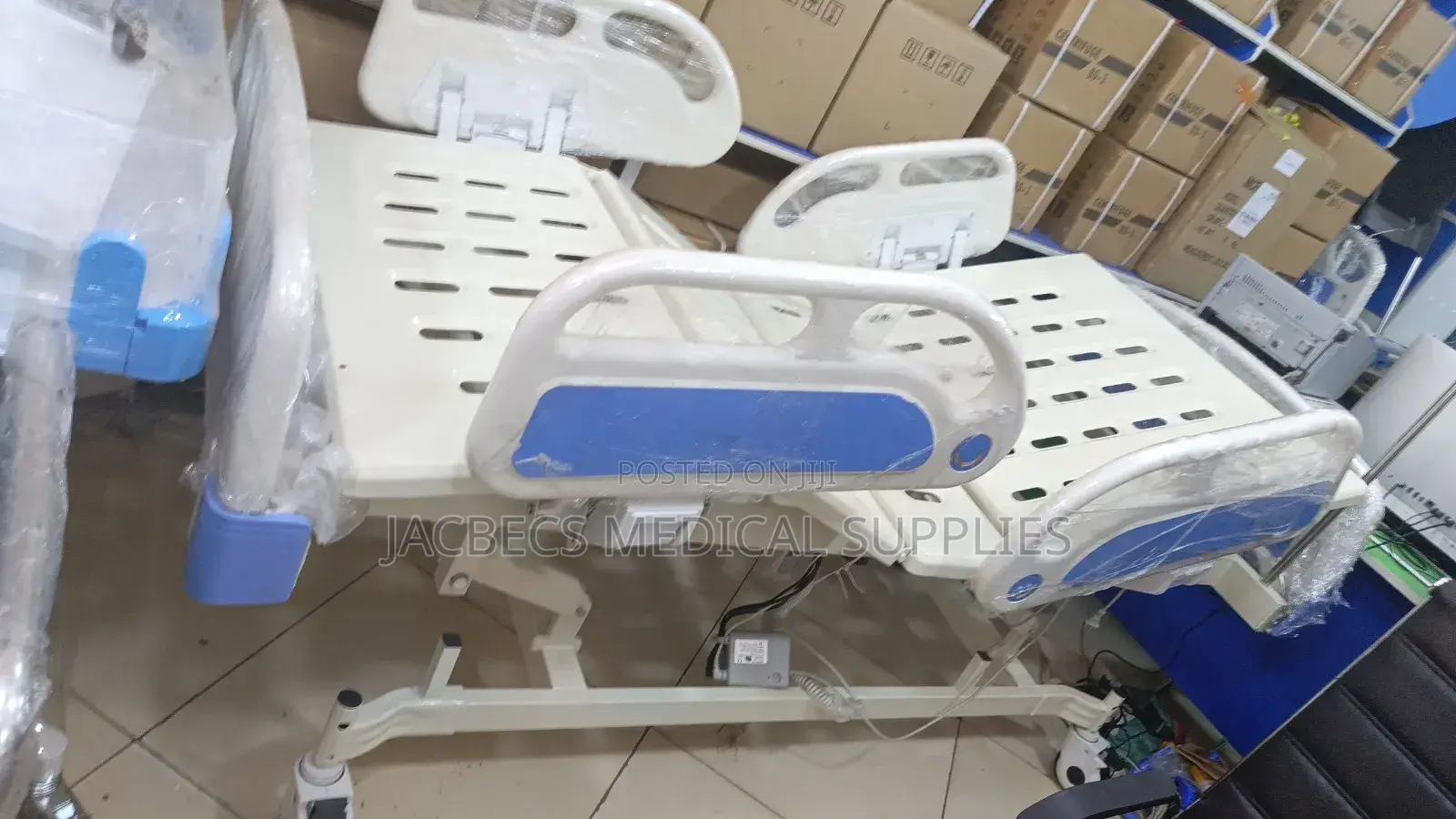 Hospital Bed 3 Cranks Electric