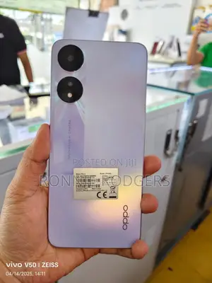 Photo - New Oppo A78 5G 128 GB Purple