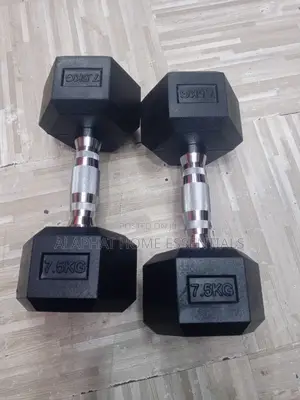 A Pair of 7.5kg Dumbbell
