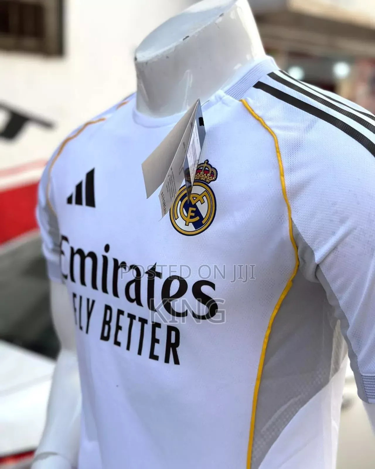 Vast Real Madrid Home Jersey. 25/26