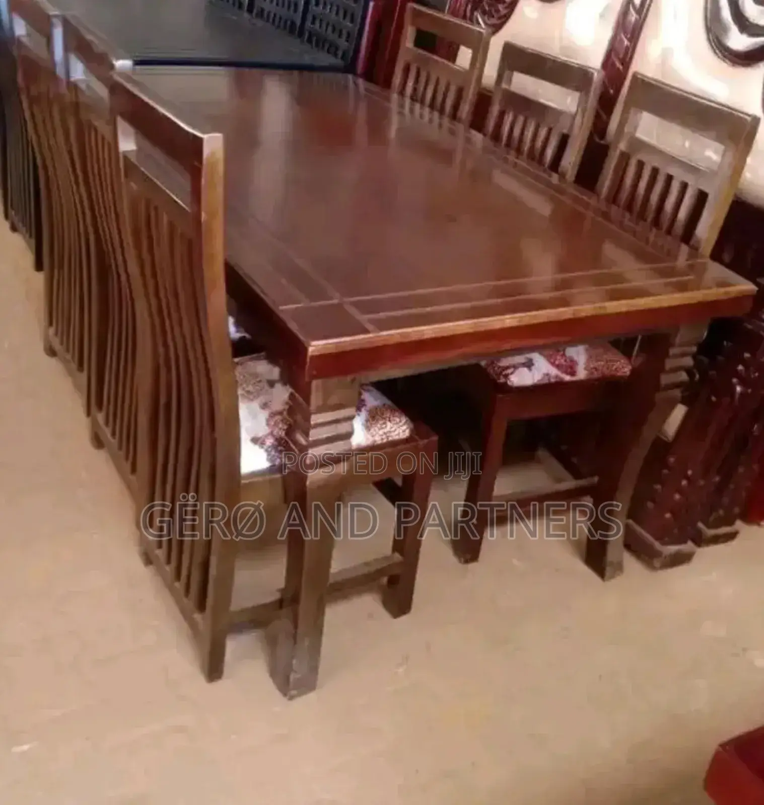 Six Seater Dining With Discount