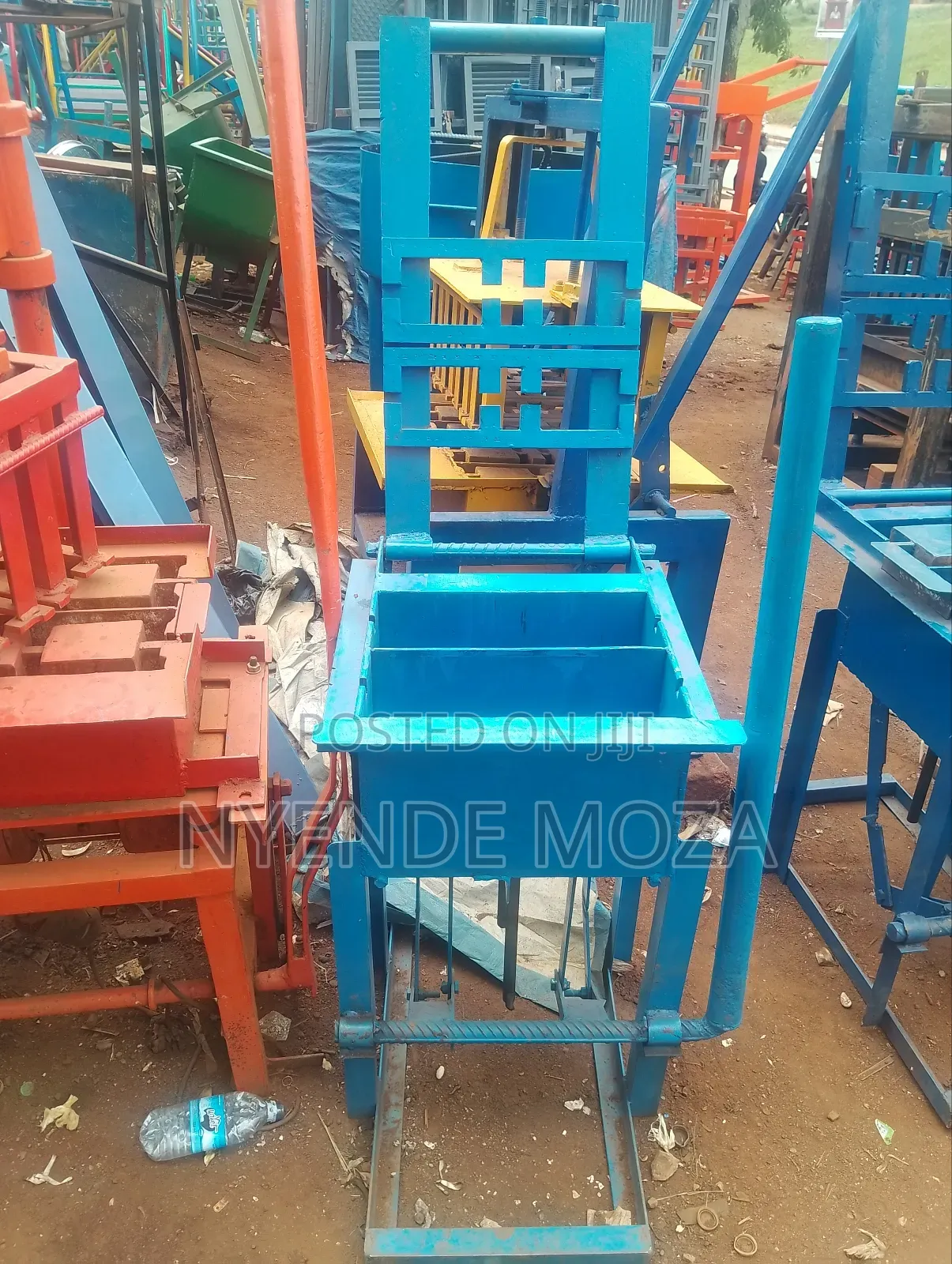 Blue Manual Block Making Machine