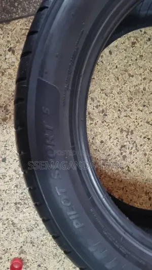 235/50r18 Michellin Pilot Sport Foreign Used