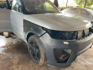 Panel Beating And Spraying For Any Color And Any Car