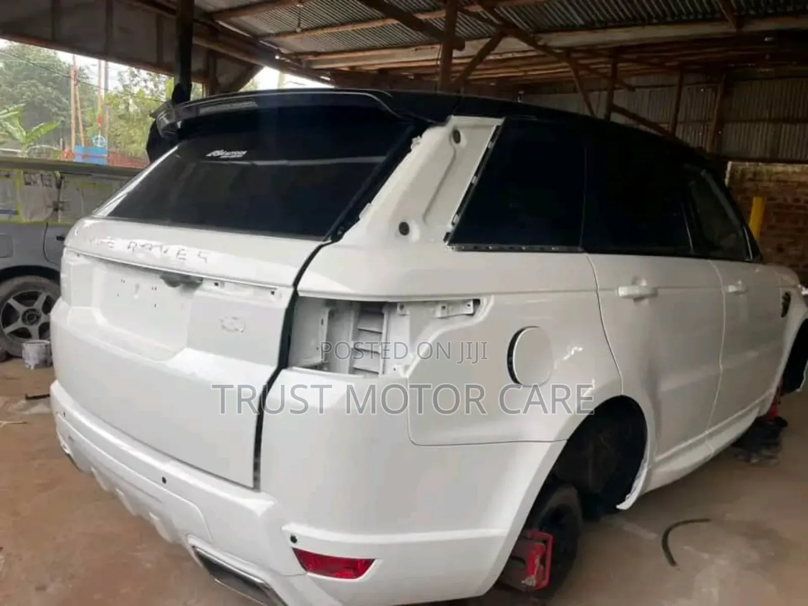 Panel Beating And Spraying For Any Color And Any Car