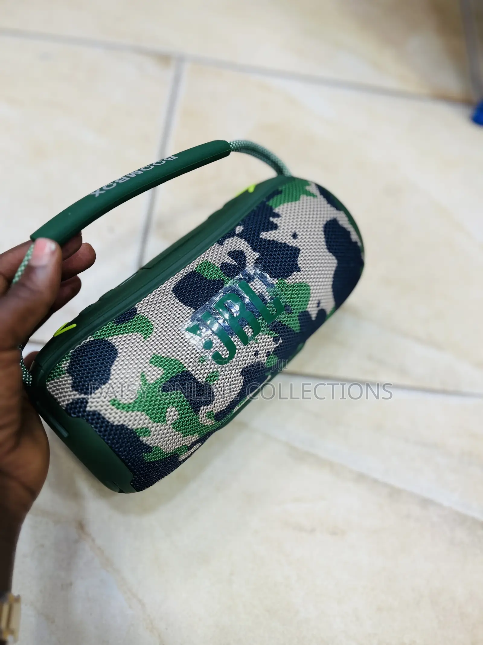 JBL Boombox Min Speaker