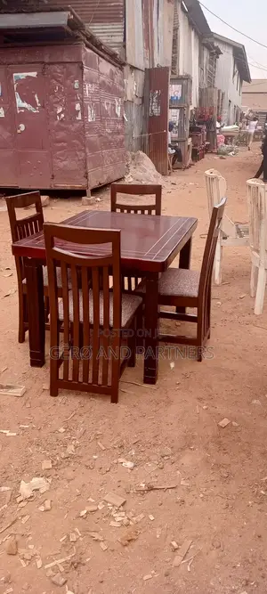 Best Possible 4 Seater Dining