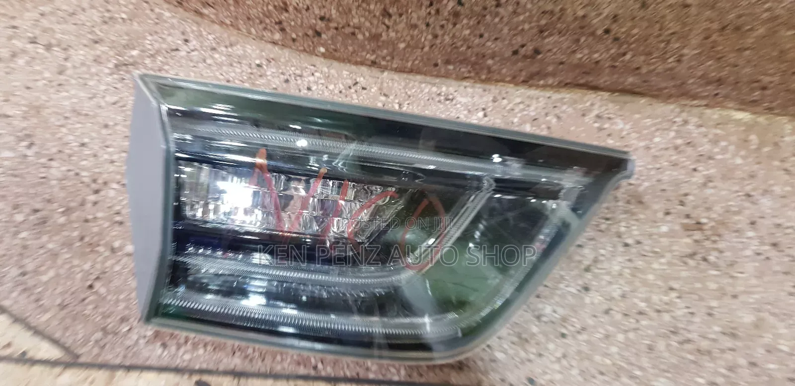 Boot Reflector Light for Harrier Hybrid