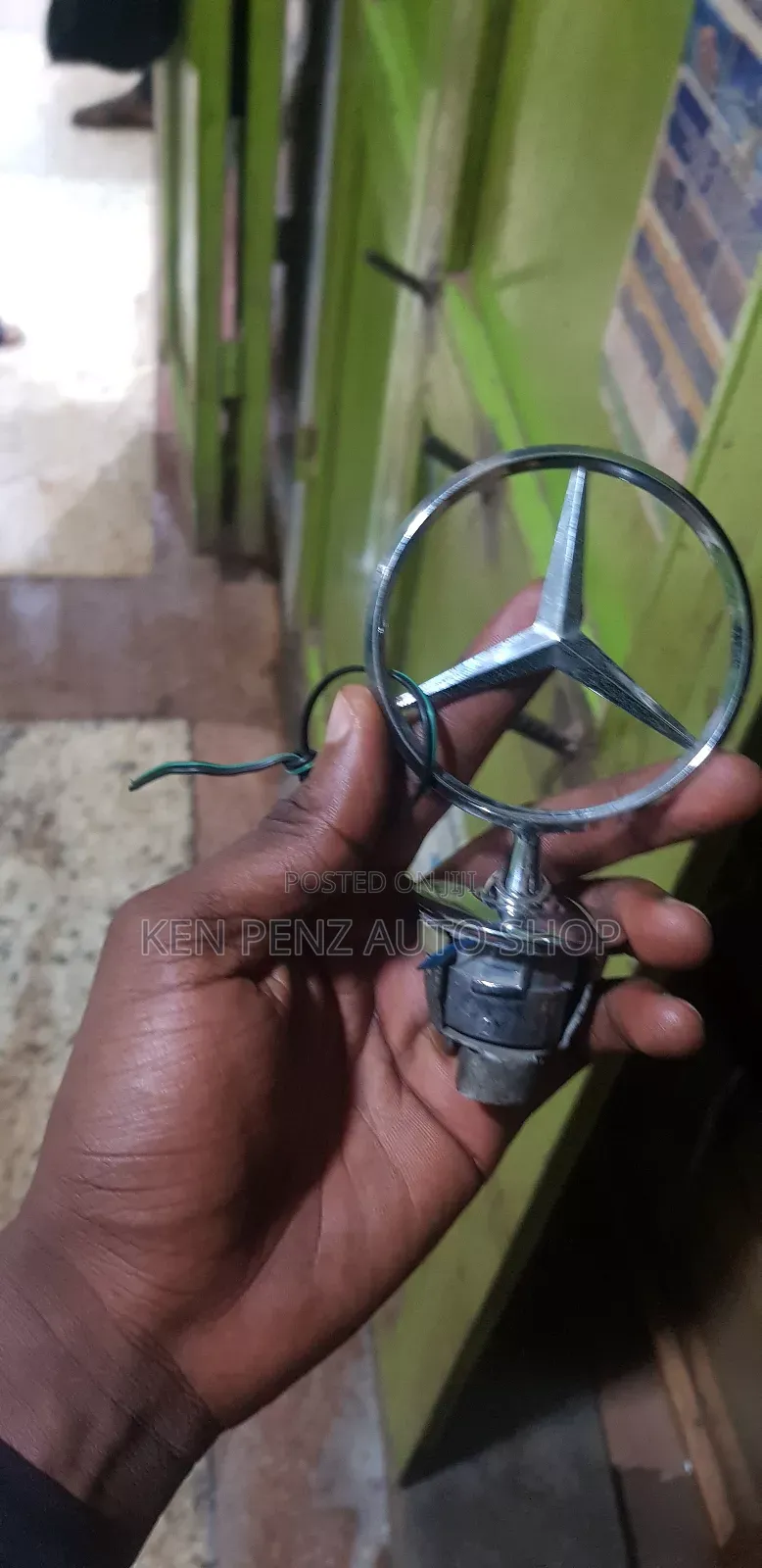 Mercedes Benz Front Bonnet Logo