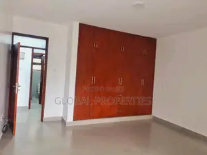 2bdrm Bungalow in Bweyogerere, Central Division for rent