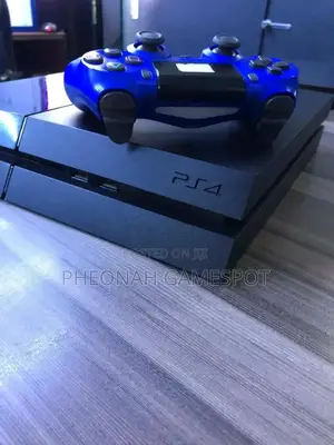 Both Chipped and Non Chipped Playstation 4 Are Available