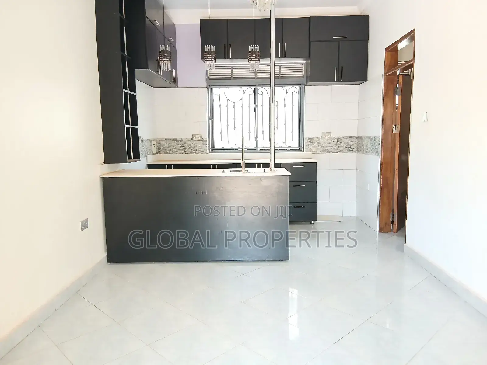 1bdrm Bungalow in Kyaliwajala, Central Division for rent