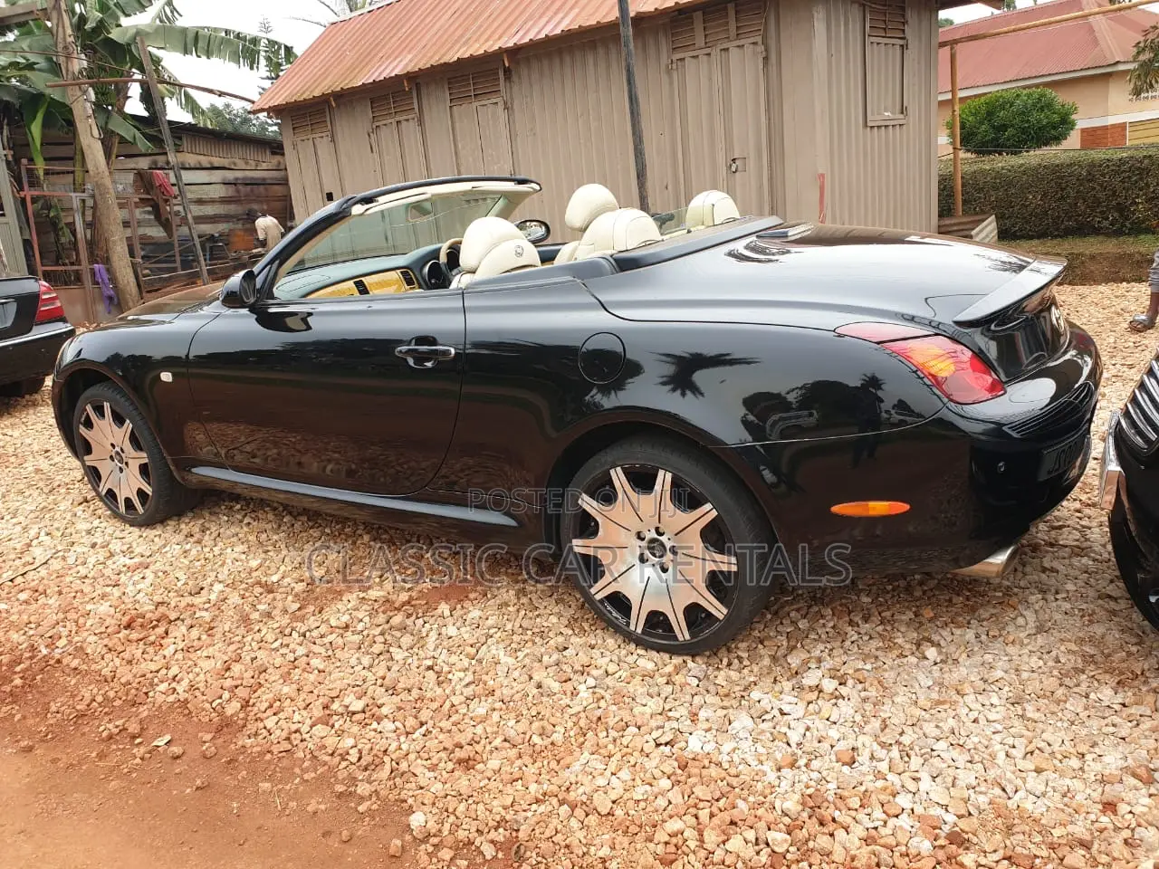 Convertible(Open Roof) Cars for Hire