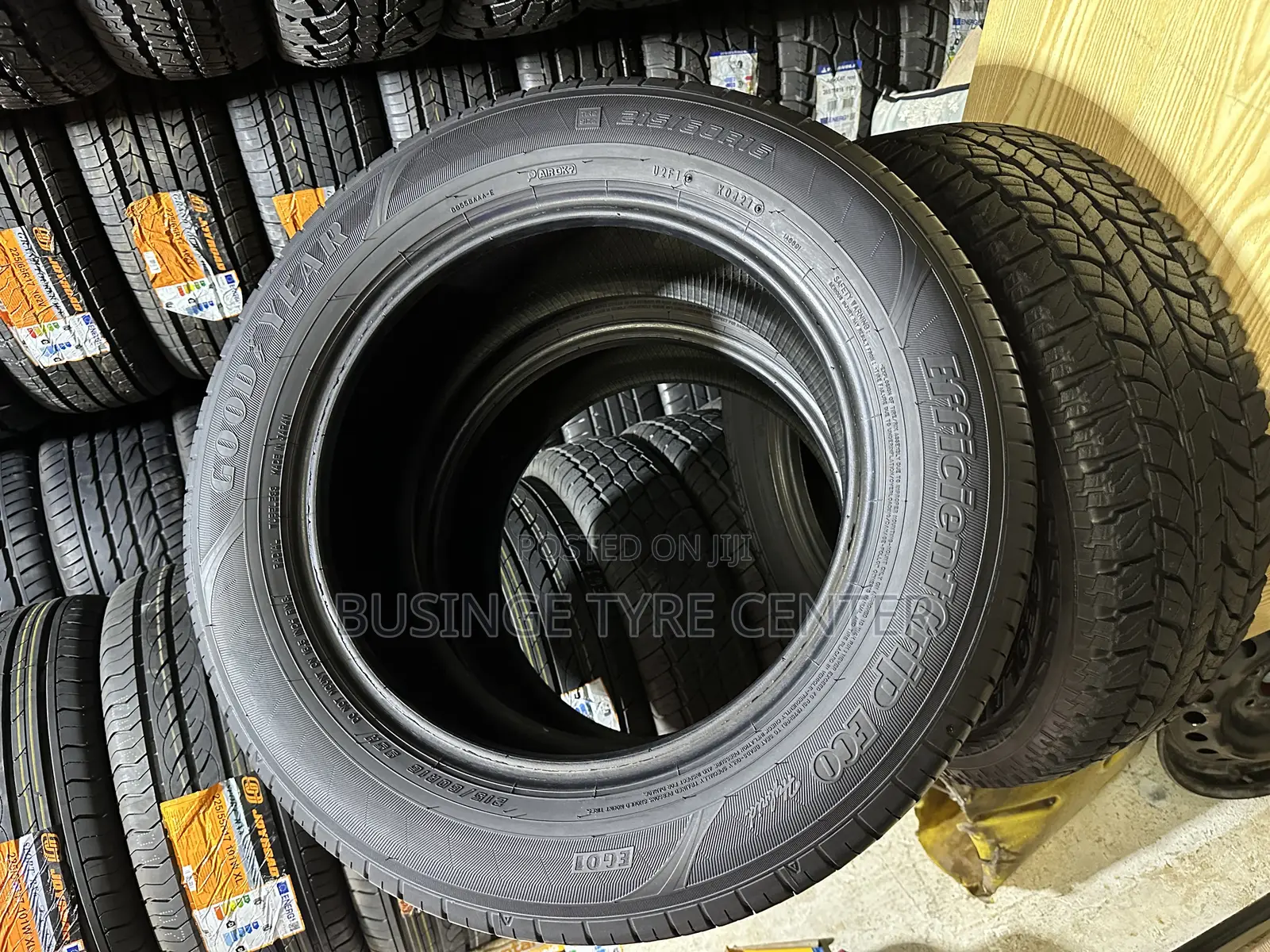215/60r16 Goodyear Japan