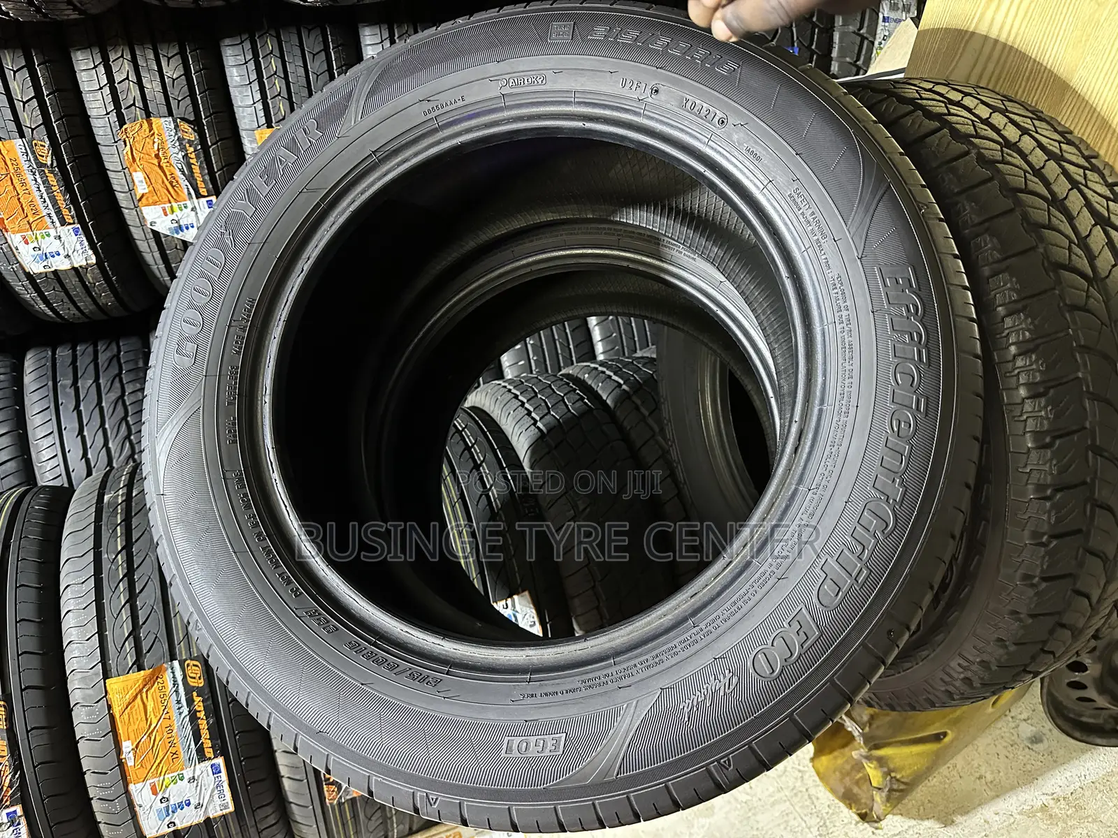215/60r16 Goodyear Japan