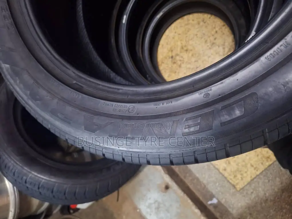 255/55r19 Centara Foreign Used