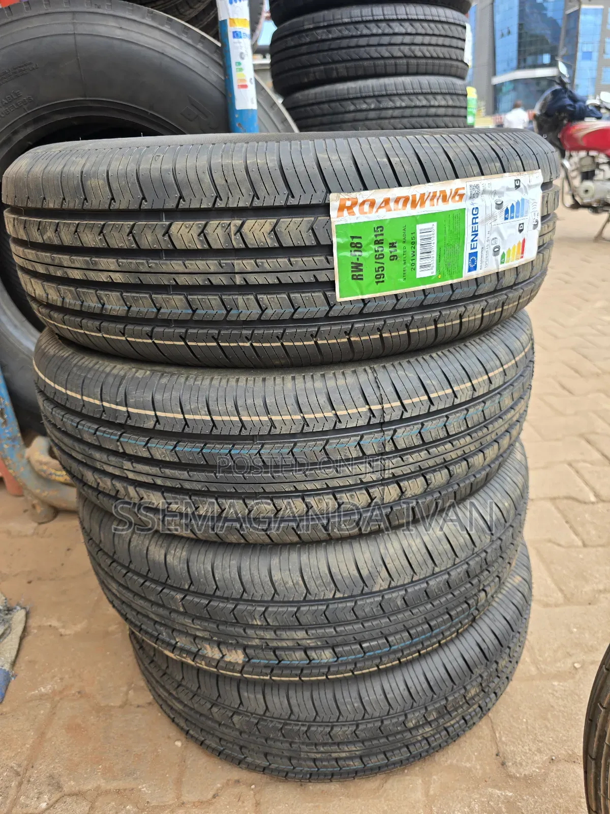 195/65r15 Roadwing