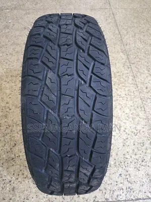 265/65r17 1 Week Driven Used Rockblade Tyre