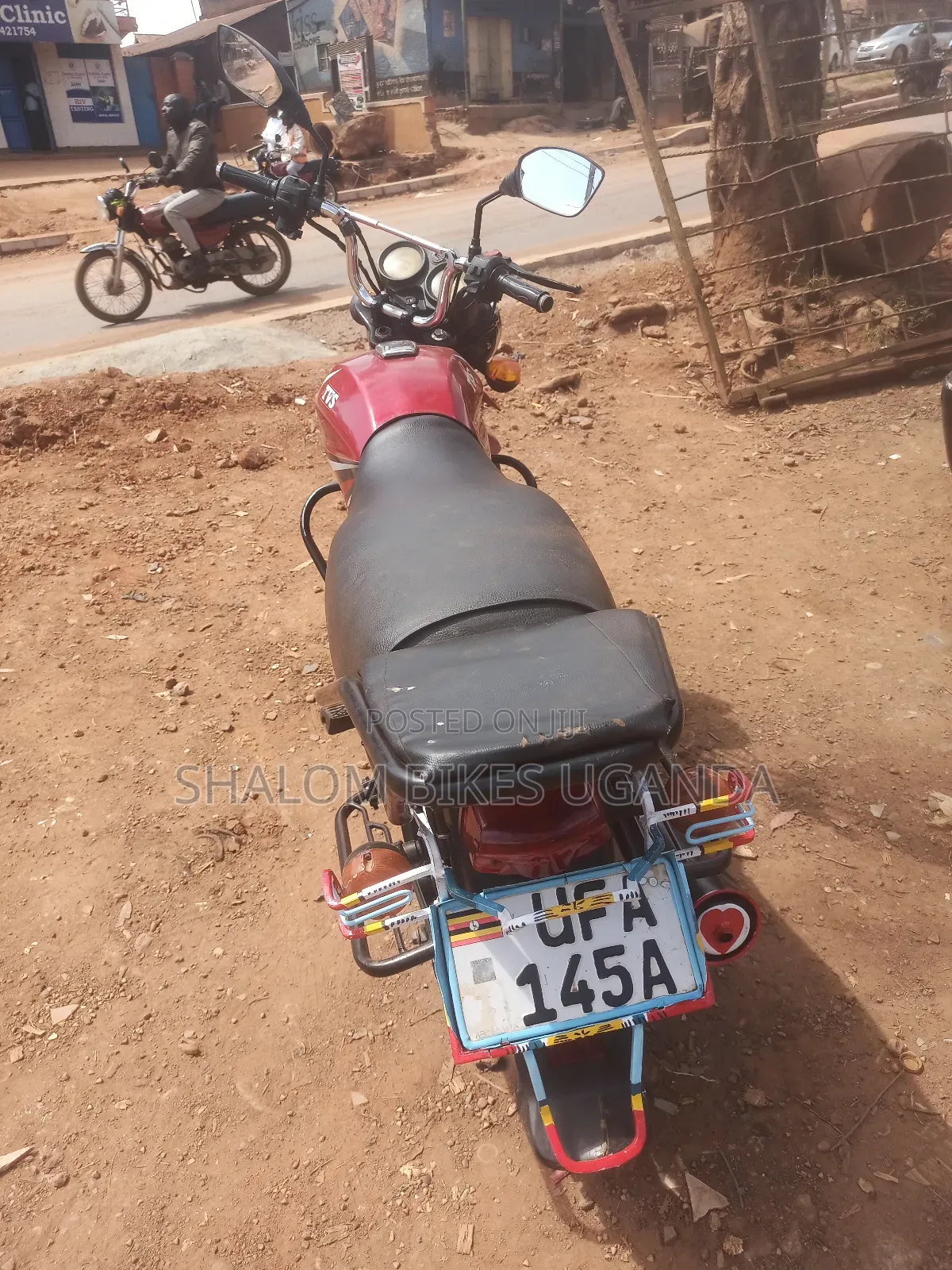 TVS HLX 125 2022 Red