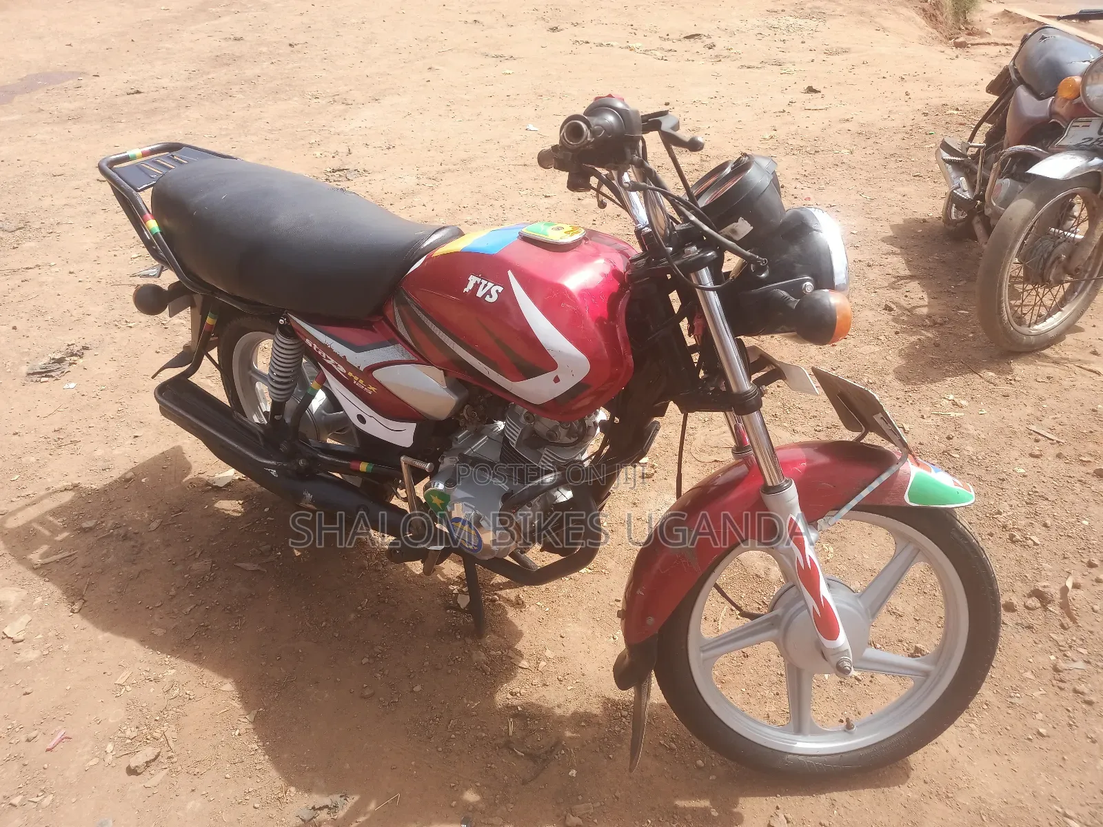 TVS HLX 125 2023 Red