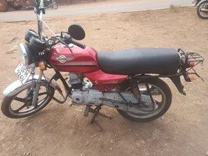 Simba UG Boss+ 100cc 2023 Red
