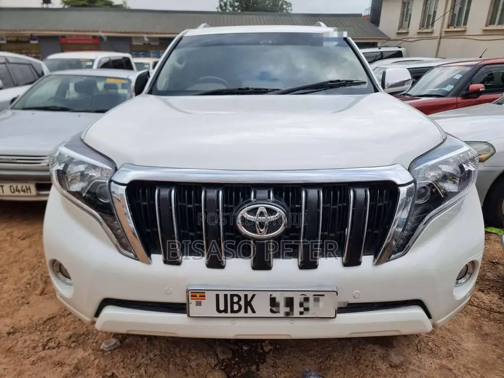 Toyota Land Cruiser Prado 2.8 D-4D 2014 White