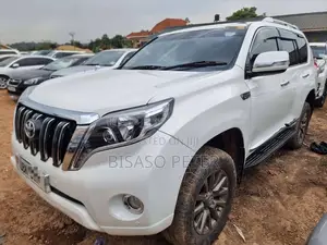 Toyota Land Cruiser Prado 2.8 D-4D 2014 White