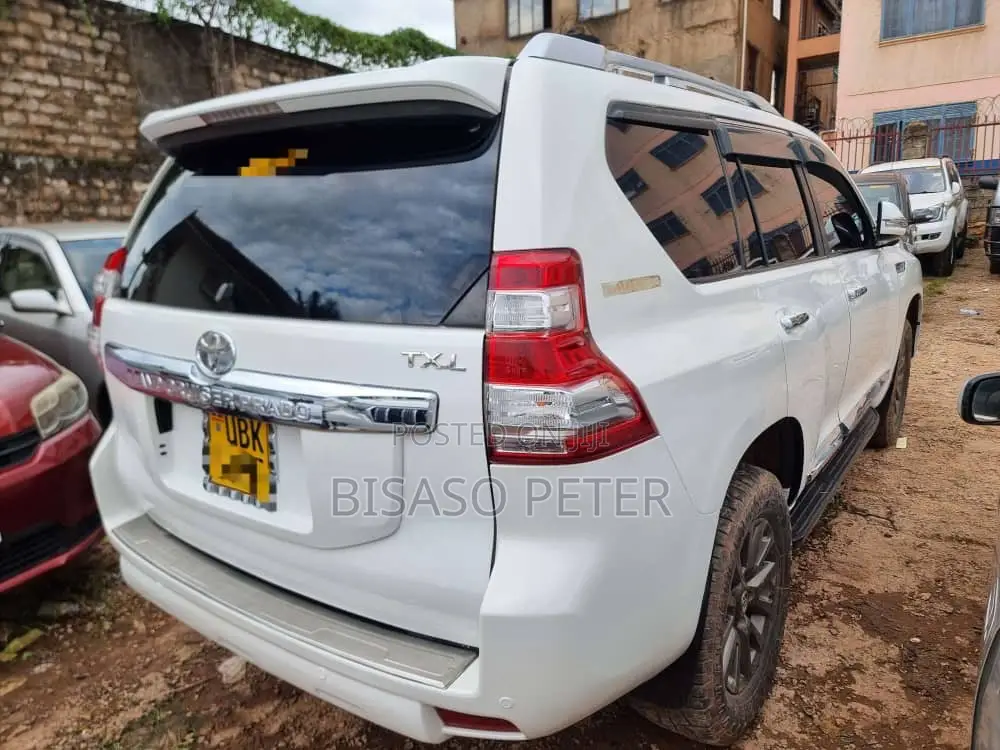 Toyota Land Cruiser Prado 2.8 D-4D 2014 White