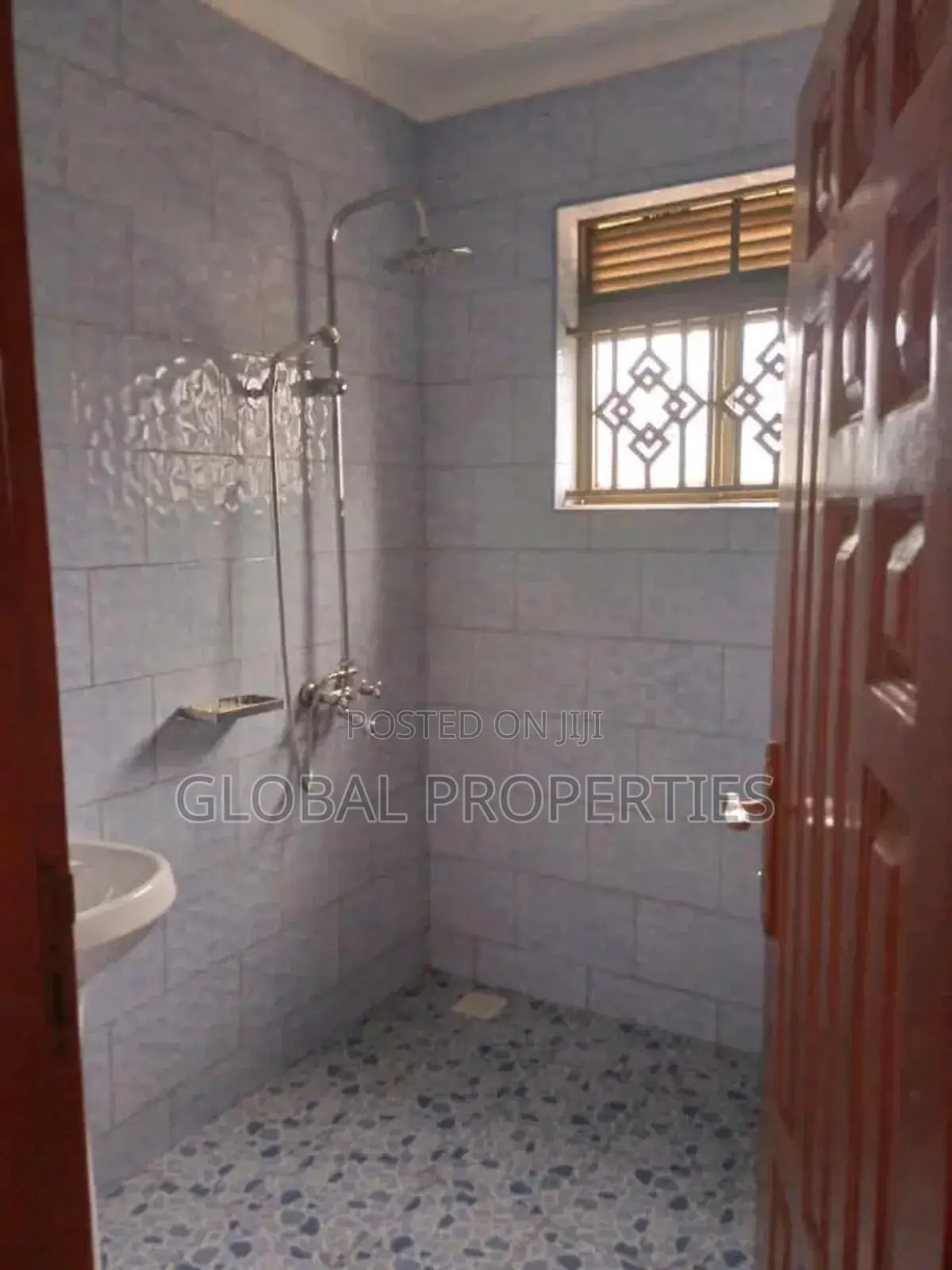 3bdrm Apartment in Ntinda Najjera Rd, Central Division for rent