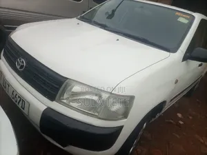 Toyota Probox 1.5 F 4WD 2002 White