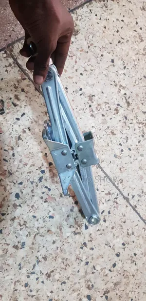 Manual Car Jerk for Premio, Vitz and Spacio
