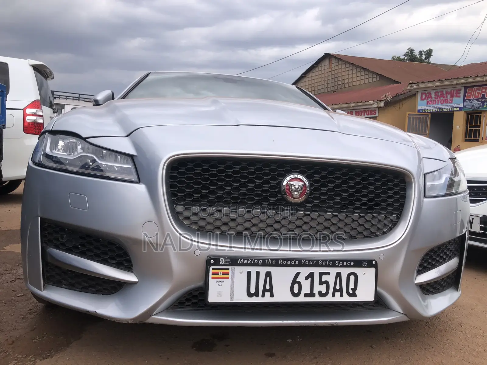 Jaguar XF 2017 Silver