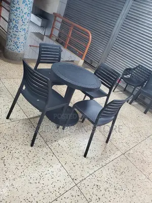 Class Dining Plastic Chairs and Table Set