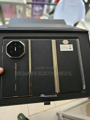 New Huawei Mate XT Ultimate Design 1 TB Black
