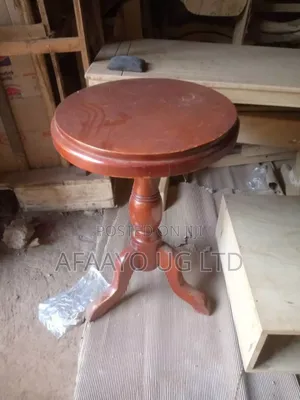Simple Dinning Table