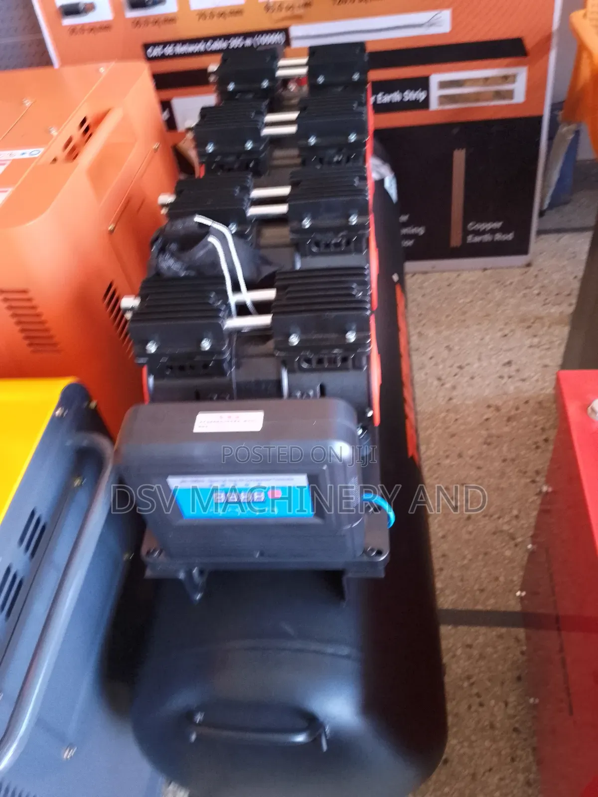Four Heads Silent Compressor 200 Litres