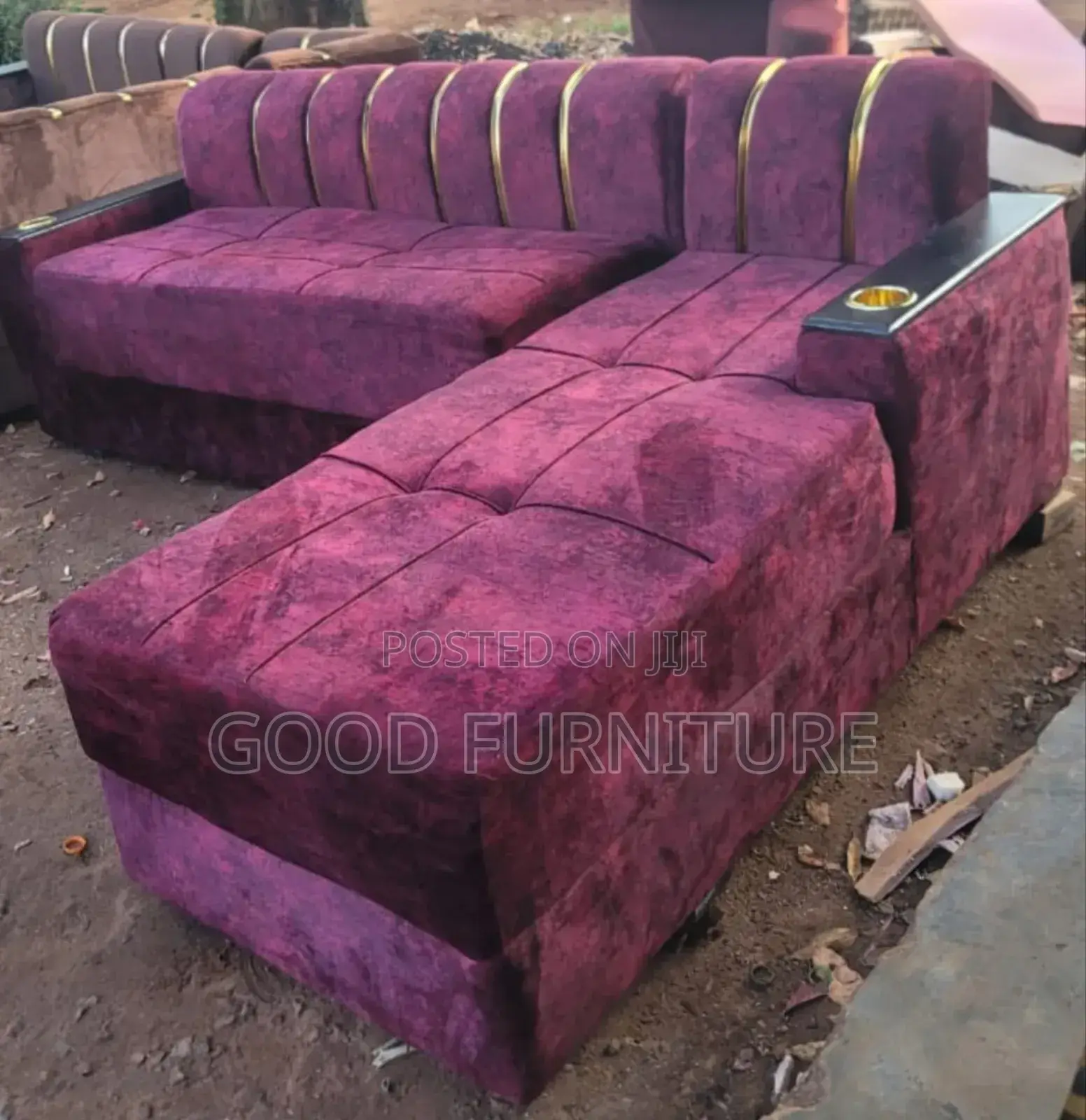 Beautiful Corner Sofa Set/ Sofa-Bed
