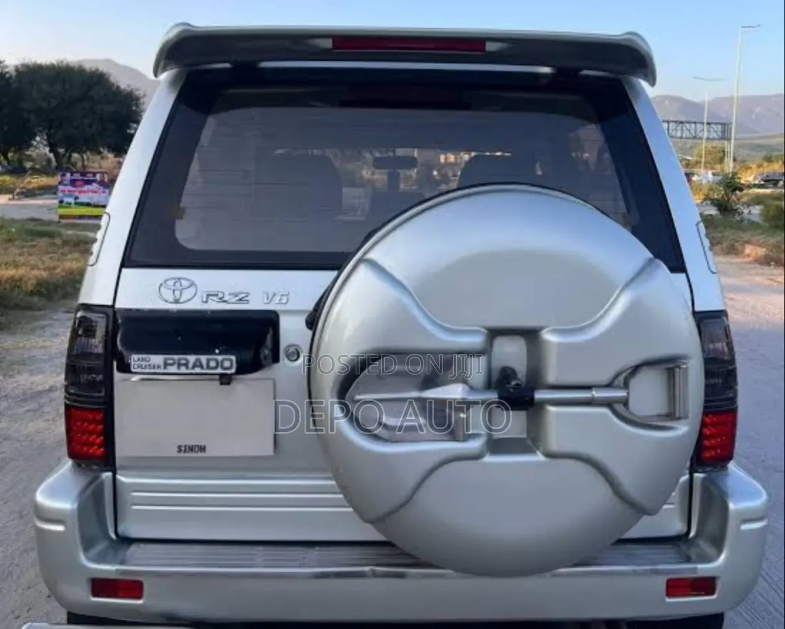 Plastic Tyre Cover Prado