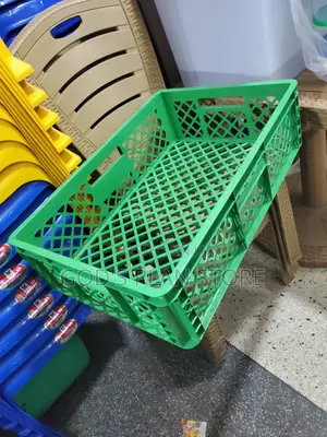 Plastic Green Small Crates