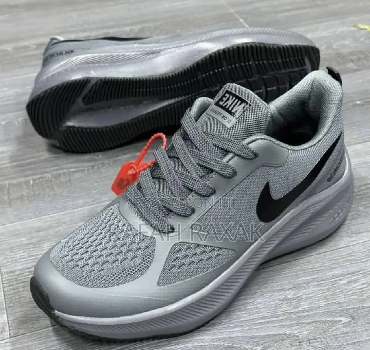 Original Grey Nike Air Zoom Guide 10 Running Sneakers
